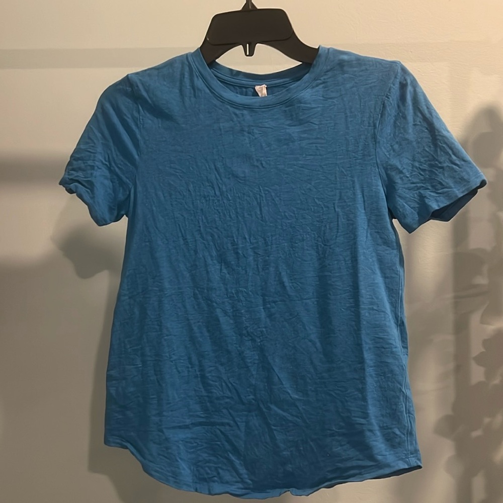 Blue lululemon T-shirt